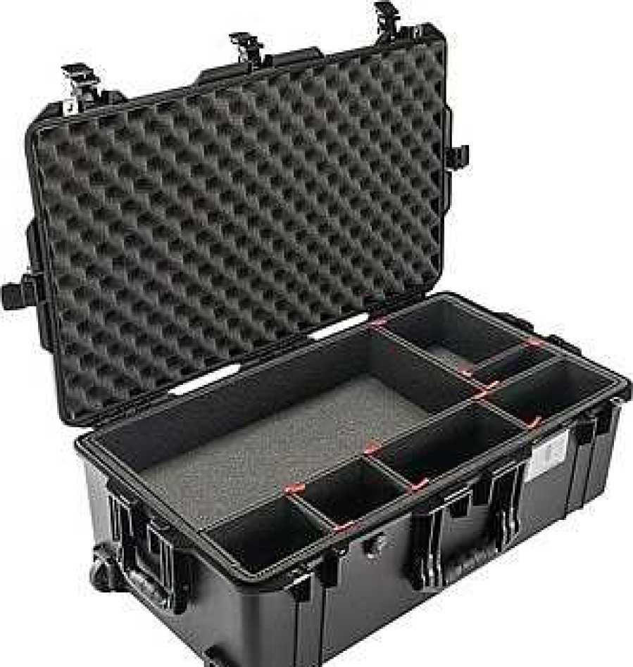 Pelican Hard Cases | Pelican Case 1615Air Black Trekpak Divider System Wheeled 6.4 Kg