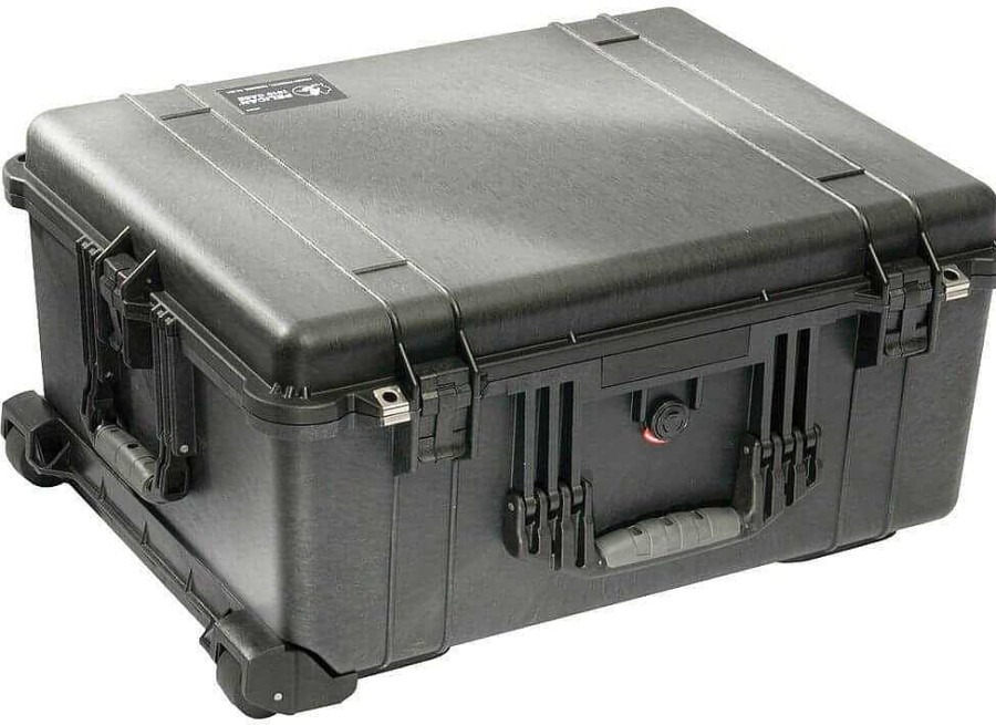 Pelican Hard Cases | Pelican 1610 Black Case With Padded Dividers